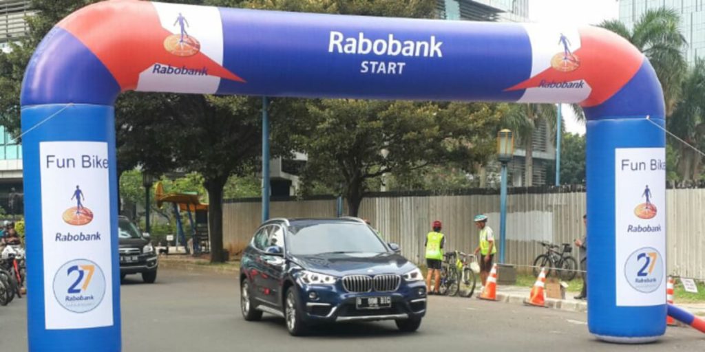 Ketahanan balon gate untuk natal